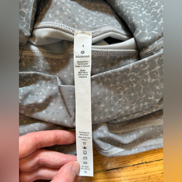 Lululemon Align Pant 28" *Engineer Print - Picture 5 of 6